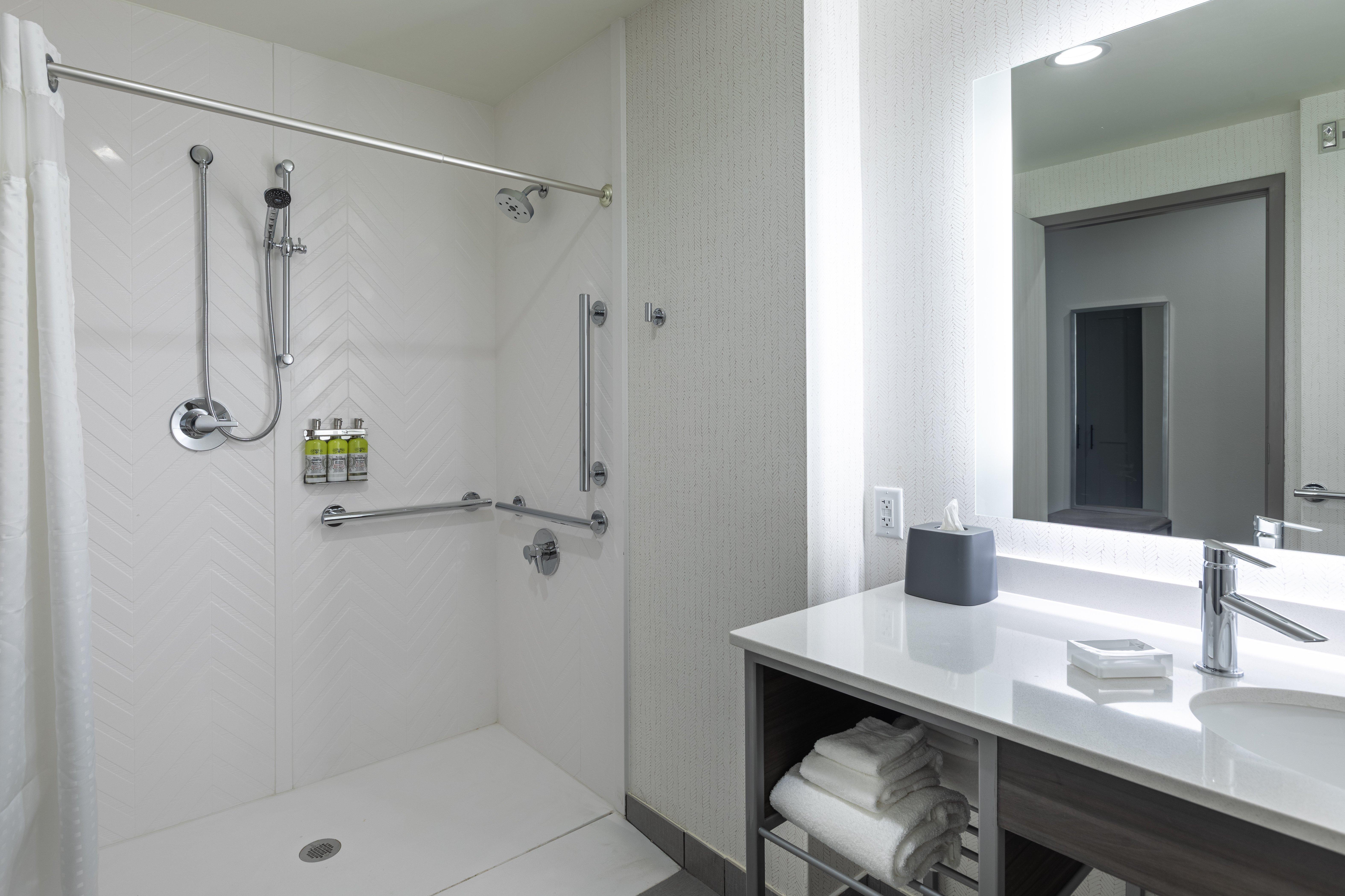 Holiday Inn Greenville - Woodruff Road By Ihg Buitenkant foto