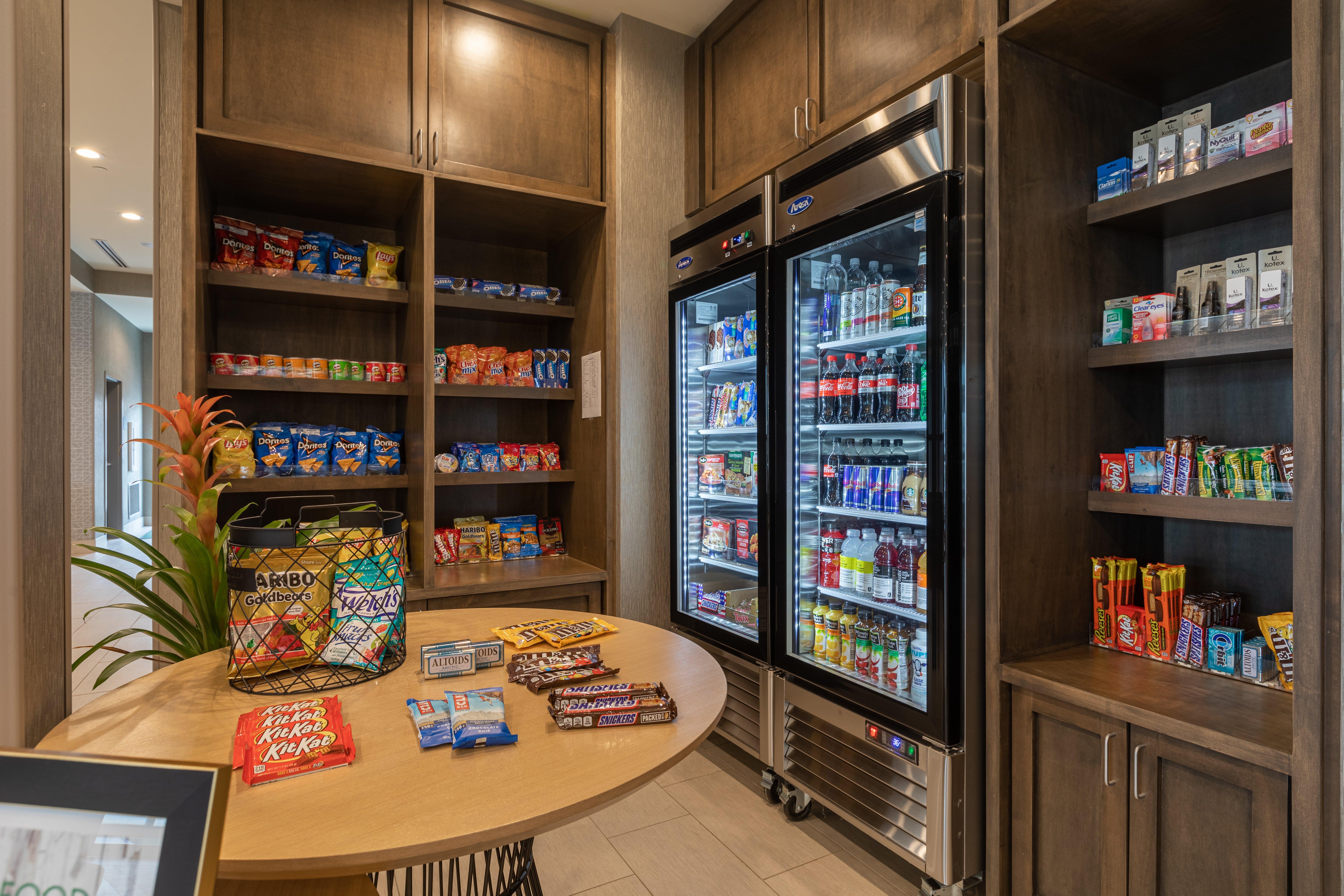Holiday Inn Greenville - Woodruff Road By Ihg Buitenkant foto