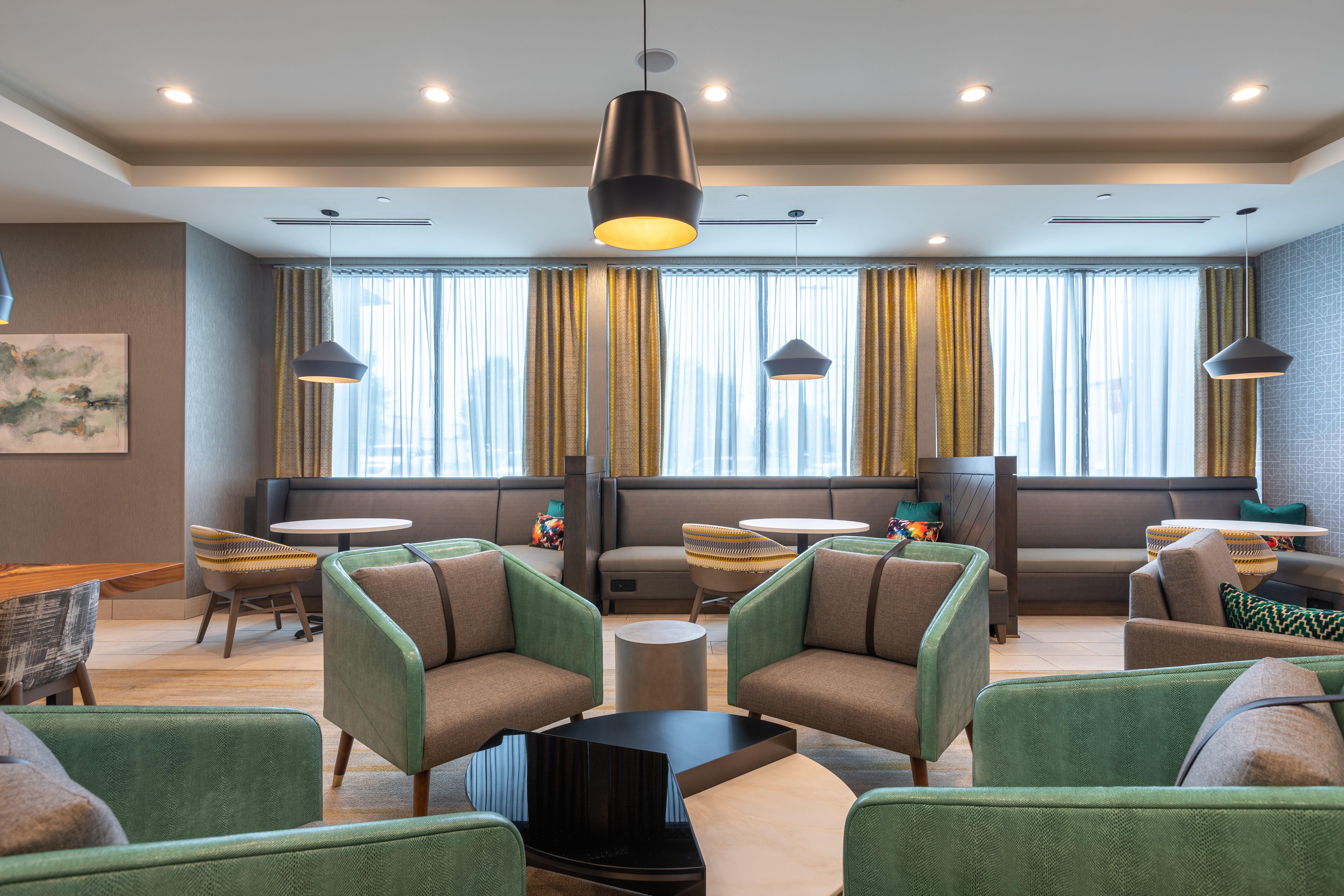 Holiday Inn Greenville - Woodruff Road By Ihg Buitenkant foto