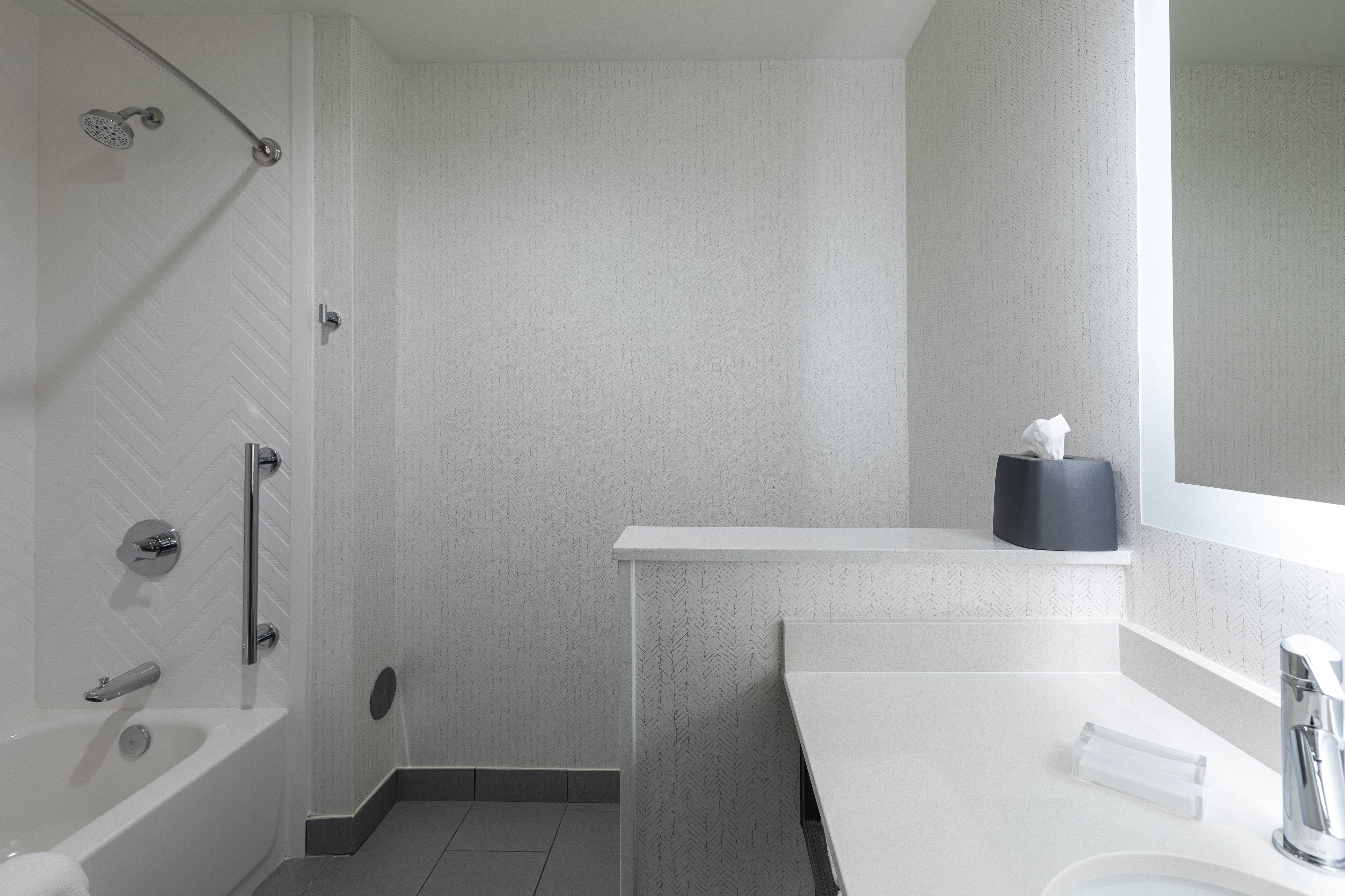 Holiday Inn Greenville - Woodruff Road By Ihg Buitenkant foto