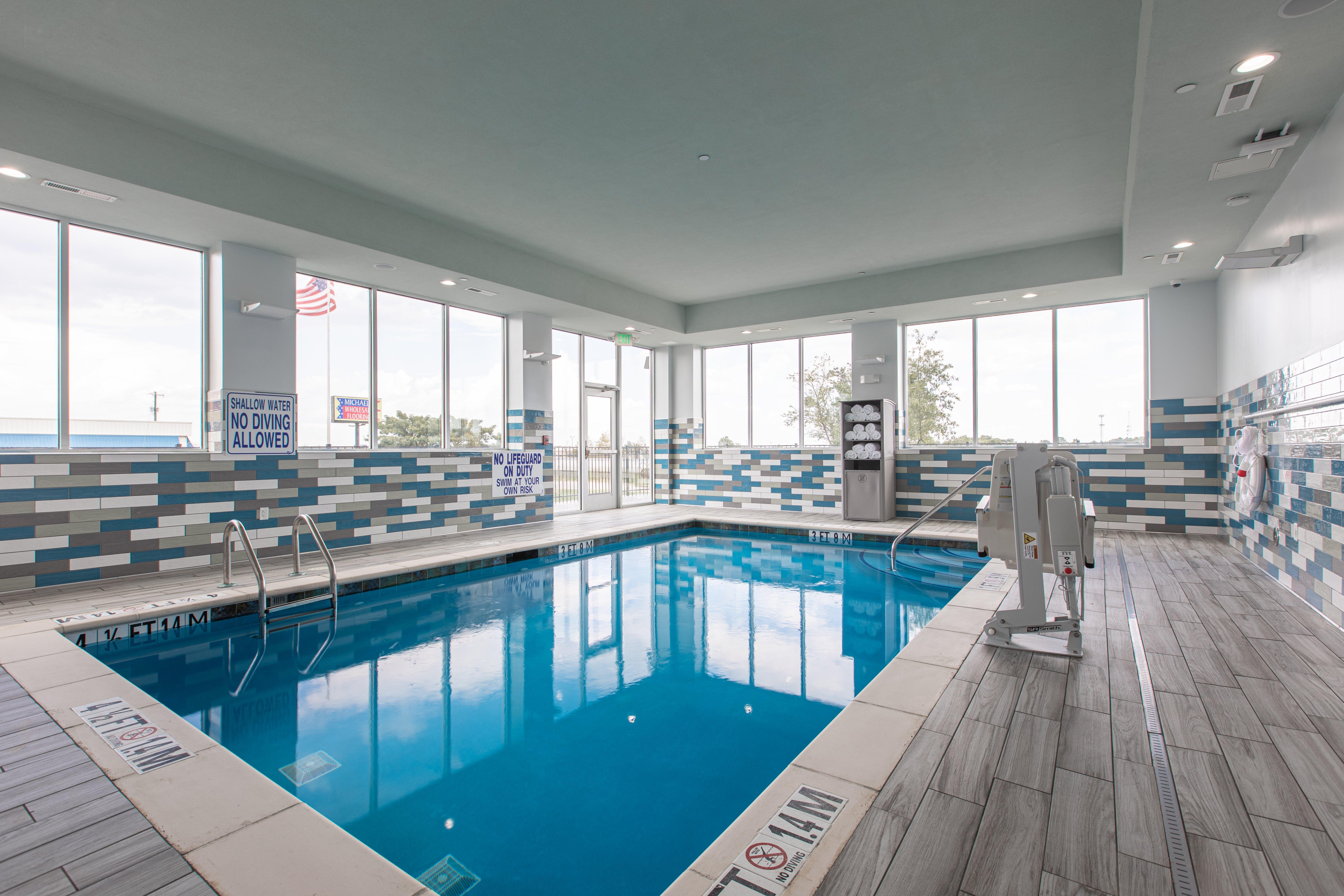 Holiday Inn Greenville - Woodruff Road By Ihg Buitenkant foto