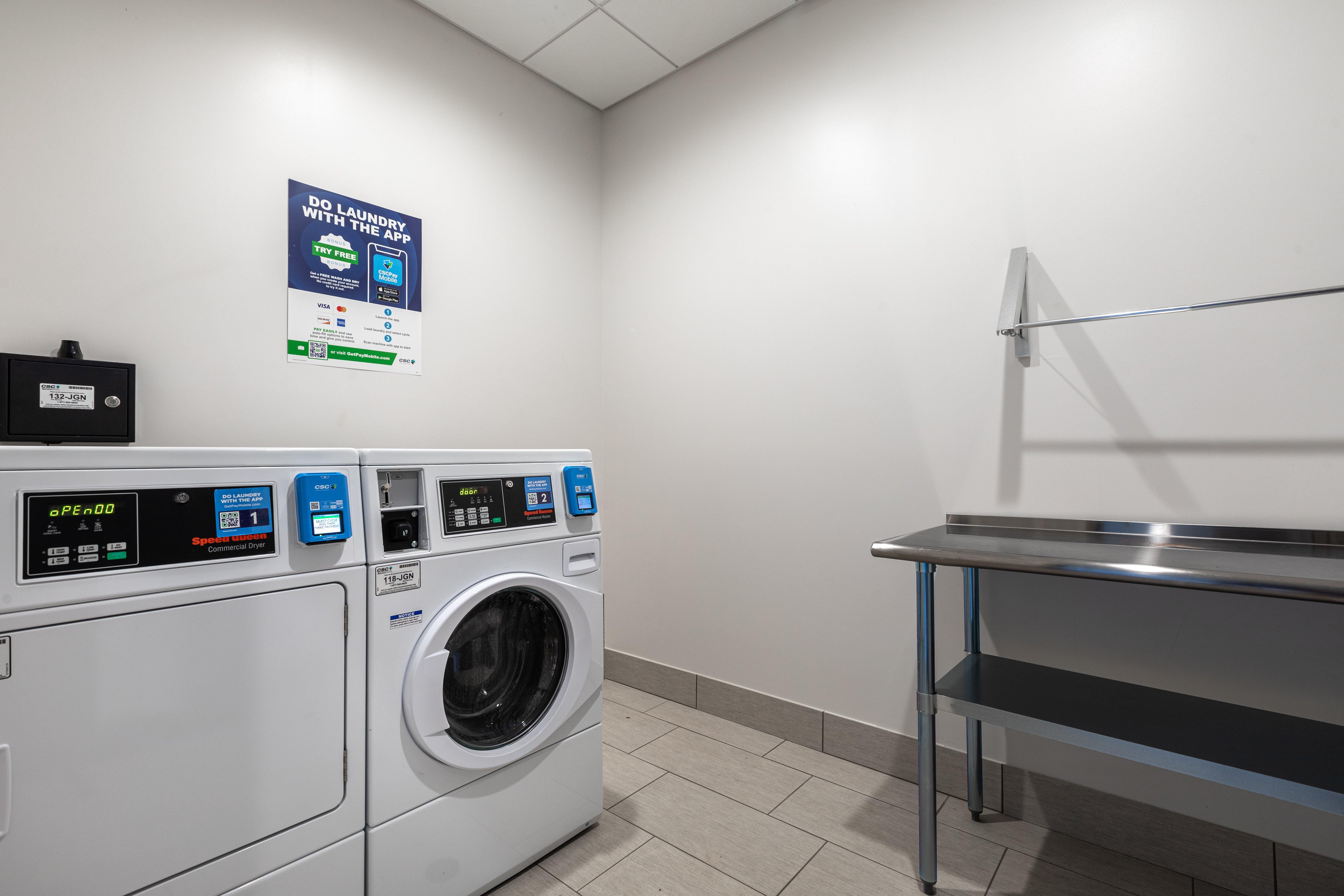 Holiday Inn Greenville - Woodruff Road By Ihg Buitenkant foto